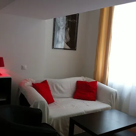 Vendégház Connection 4*