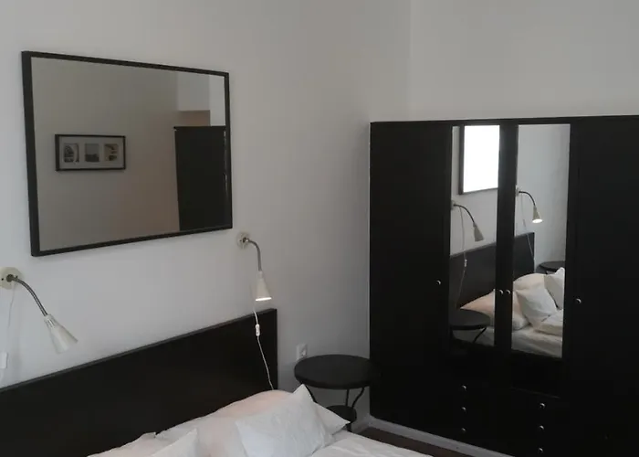 Connection Affittacamere 4*