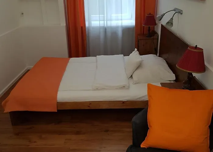 Connection Affittacamere 4*