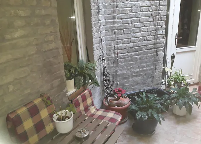 Affittacamere Connection 4*