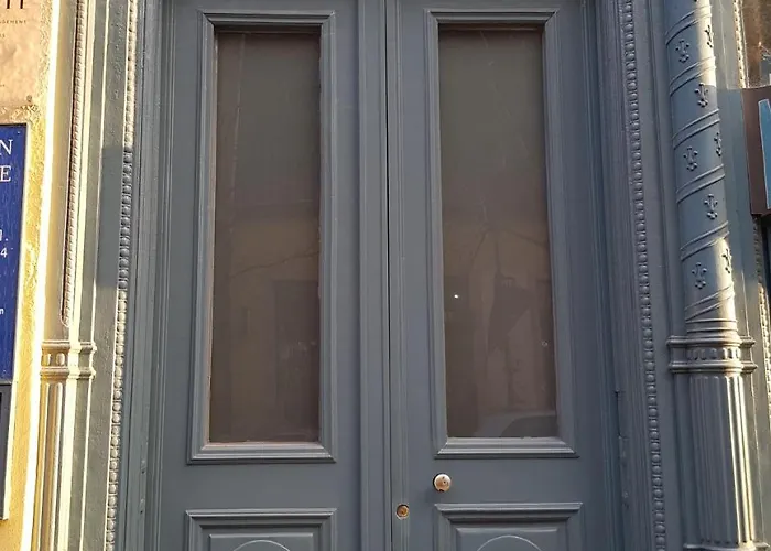 Connection 4* Budapest