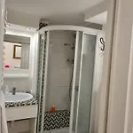 Connection 4* Budapest