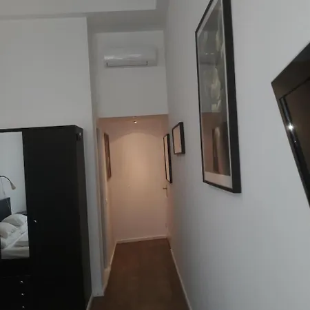 Connection 4* Budapešť